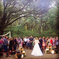 Moore Farms Rustic Weddings And Event Barns - 6