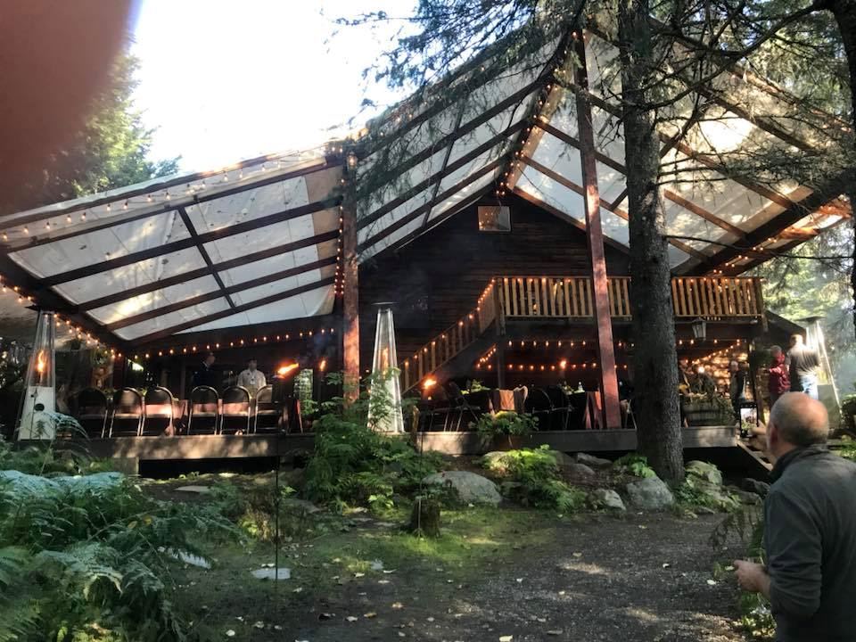 Raven Glacier Lodge - 4