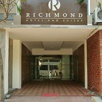 Richmond Hotel and Suites - 1
