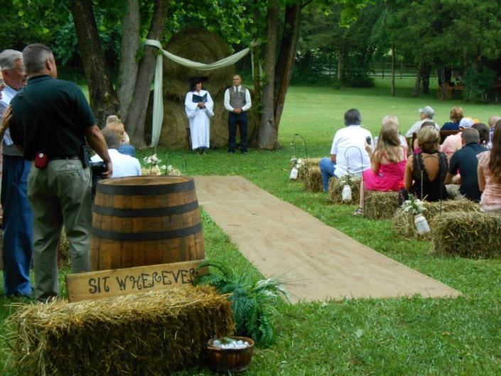 Avans Farm Weddings - 2