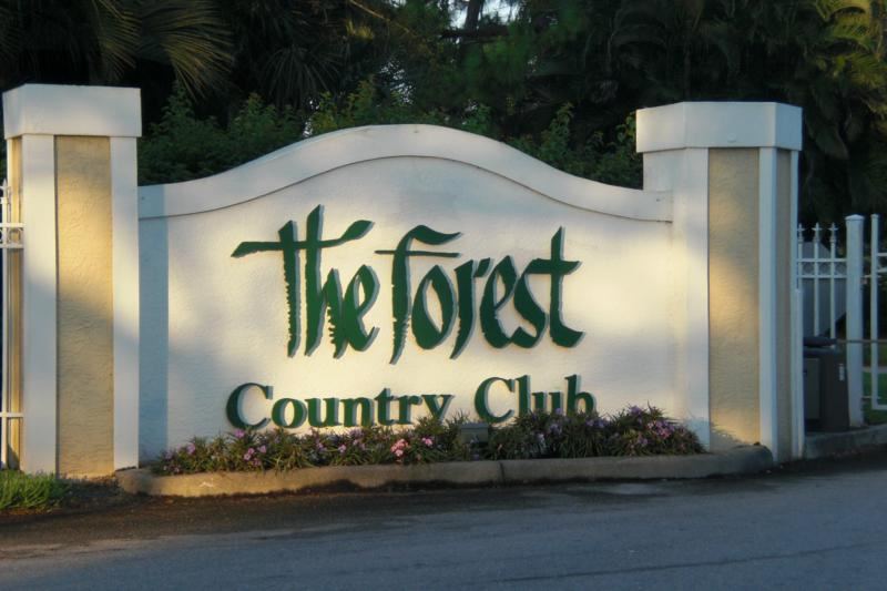 The Forest Country Club - 1