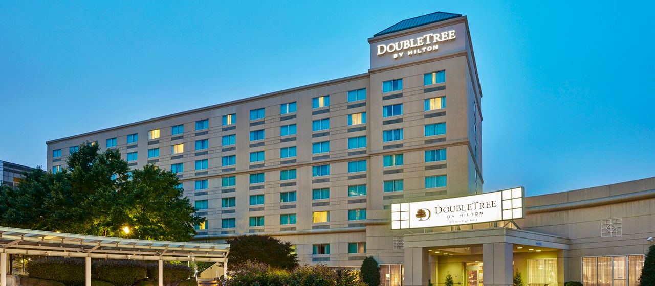 Double Tree by Hilton Hotel Charlotte - 1