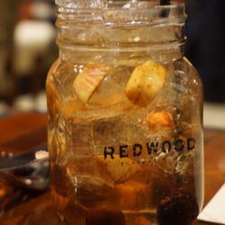Redwood Restaurant and Bar - 7
