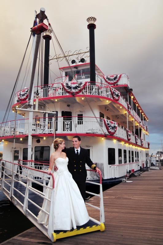 Savannah Riverboat Cruises Savannah Georgia Wedding Venue