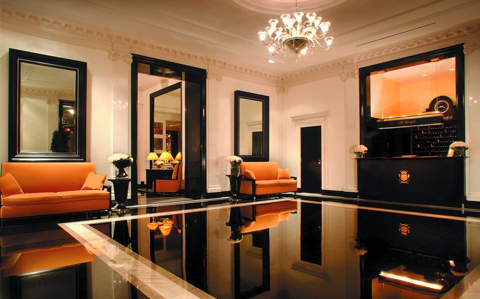 The Carlyle, A Rosewood Hotel - 3