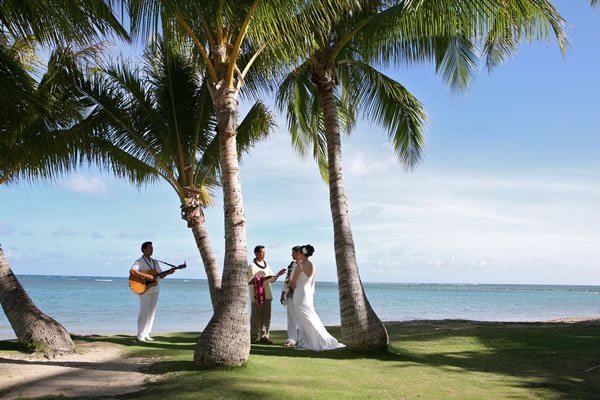A Wedding In Hawaii - 6