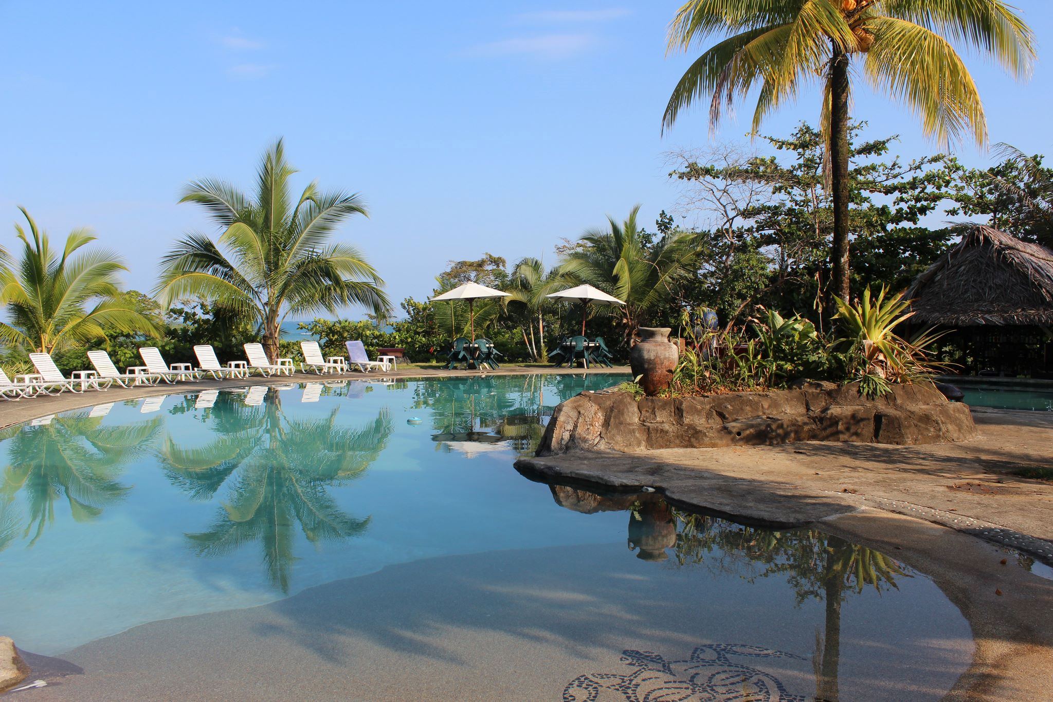 Popa Paradise Beach Resort - 3