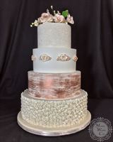 Mainely Wedding Cakes LLC, in Lisbon Falls, Maine