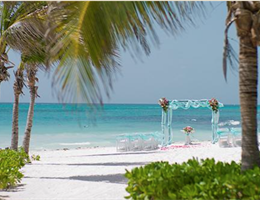 Dreams Sands Cancun is a  World Class Wedding Venues Gold Member