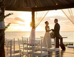 Gran Caribe Resort Cancun is a  World Class Wedding Venues Gold Member
