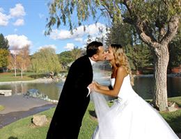 The Villages Golf And Country Club is a  World Class Wedding Venues Gold Member