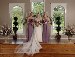 Arrow Springs Chapel And Event Center is a  World Class Wedding Venues Gold Member