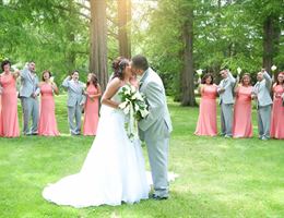 Schedel Arboretum And Gardens is a  World Class Wedding Venues Gold Member