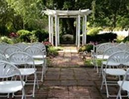 The Gardens At Gazebo On The Green is a  World Class Wedding Venues Gold Member
