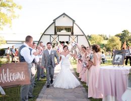 The Loft At Walnut Hill Farm, LLC is a  World Class Wedding Venues Gold Member