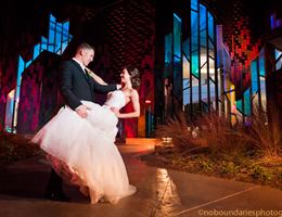 Museum At Prairiefire is a  World Class Wedding Venues Gold Member