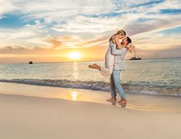 Hilton Aruba Caribbean Resort and Casino is a  World Class Wedding Venues Gold Member