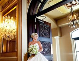 The Grand Marquise Ballroom is a  World Class Wedding Venues Gold Member