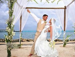 Las Terrazas Resort is a  World Class Wedding Venues Gold Member