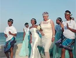 Uroa Bay Beach Resort is a  World Class Wedding Venues Gold Member