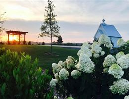 Howe Farms is a  World Class Wedding Venues Gold Member