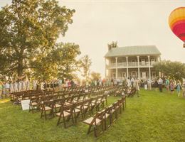Front Porch Farms is a  World Class Wedding Venues Gold Member