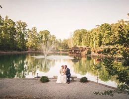 Rocky's Lake Estate is a  World Class Wedding Venues Gold Member