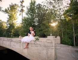 The Estate at Stone Creek is a  World Class Wedding Venues Gold Member