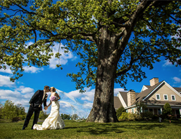 RiverCrest Golf Club and Preserve is a  World Class Wedding Venues Gold Member