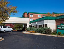 Country Inn and Suites by Carlson, Naperville is a  World Class Wedding Venues Gold Member