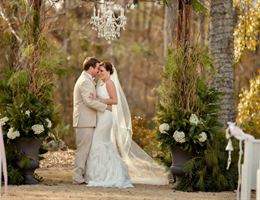 SouthWind Plantation is a  World Class Wedding Venues Gold Member