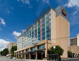 Courtyard by Marriott Downtown at USC is a  World Class Wedding Venues Gold Member