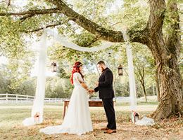 Historic Cedar Hill is a  World Class Wedding Venues Gold Member