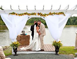 The Coleman Barn is a  World Class Wedding Venues Gold Member