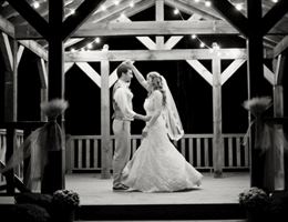 Frog Holler is a  World Class Wedding Venues Gold Member
