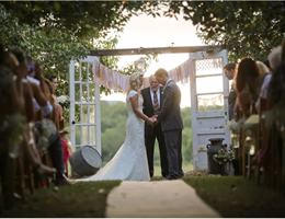 J and D Farms is a  World Class Wedding Venues Gold Member