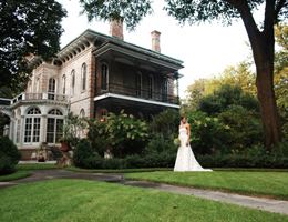 Annesdale Mansion is a  World Class Wedding Venues Gold Member