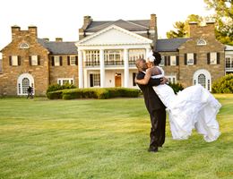 Glenview Mansion is a  World Class Wedding Venues Gold Member