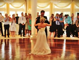 The Lazy Swan Golf and Country Club is a  World Class Wedding Venues Gold Member