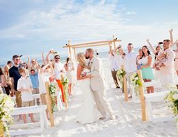 Hilton Pensacola Beach is a  World Class Wedding Venues Gold Member
