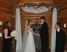 Chapel in the pines is a  World Class Wedding Venues Gold Member
