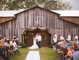 Acorn Lane Farm Wedding and Event Venue is a  World Class Wedding Venues Gold Member