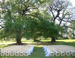 Madewood Plantation House is a  World Class Wedding Venues Gold Member