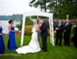 Castleton Banquet And Conference Center is a  World Class Wedding Venues Gold Member