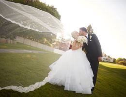 Kirkbrae Country Club is a  World Class Wedding Venues Gold Member