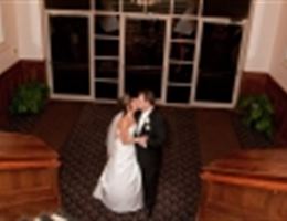 Shelby Gardens is a  World Class Wedding Venues Gold Member
