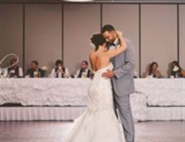 Crowne Plaza Milwaukee Airport is a  World Class Wedding Venues Gold Member