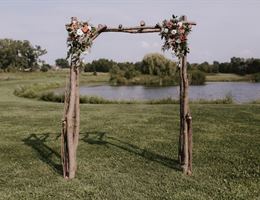 Emerson Creek Pottery And Tearoom is a  World Class Wedding Venues Gold Member