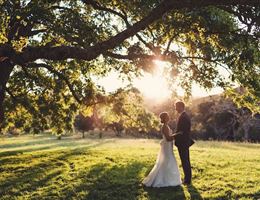 Triple S Ranch is a  World Class Wedding Venues Gold Member