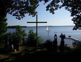 Lakeshore Center At Okoboji is a  World Class Wedding Venues Gold Member